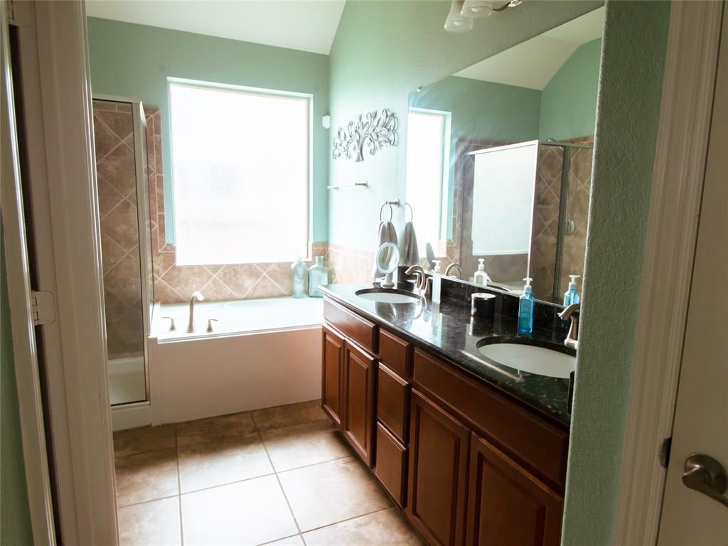 19514 COUNTRY RANCH COURT