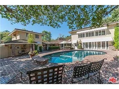 1770 Mandeville Canyon Rd