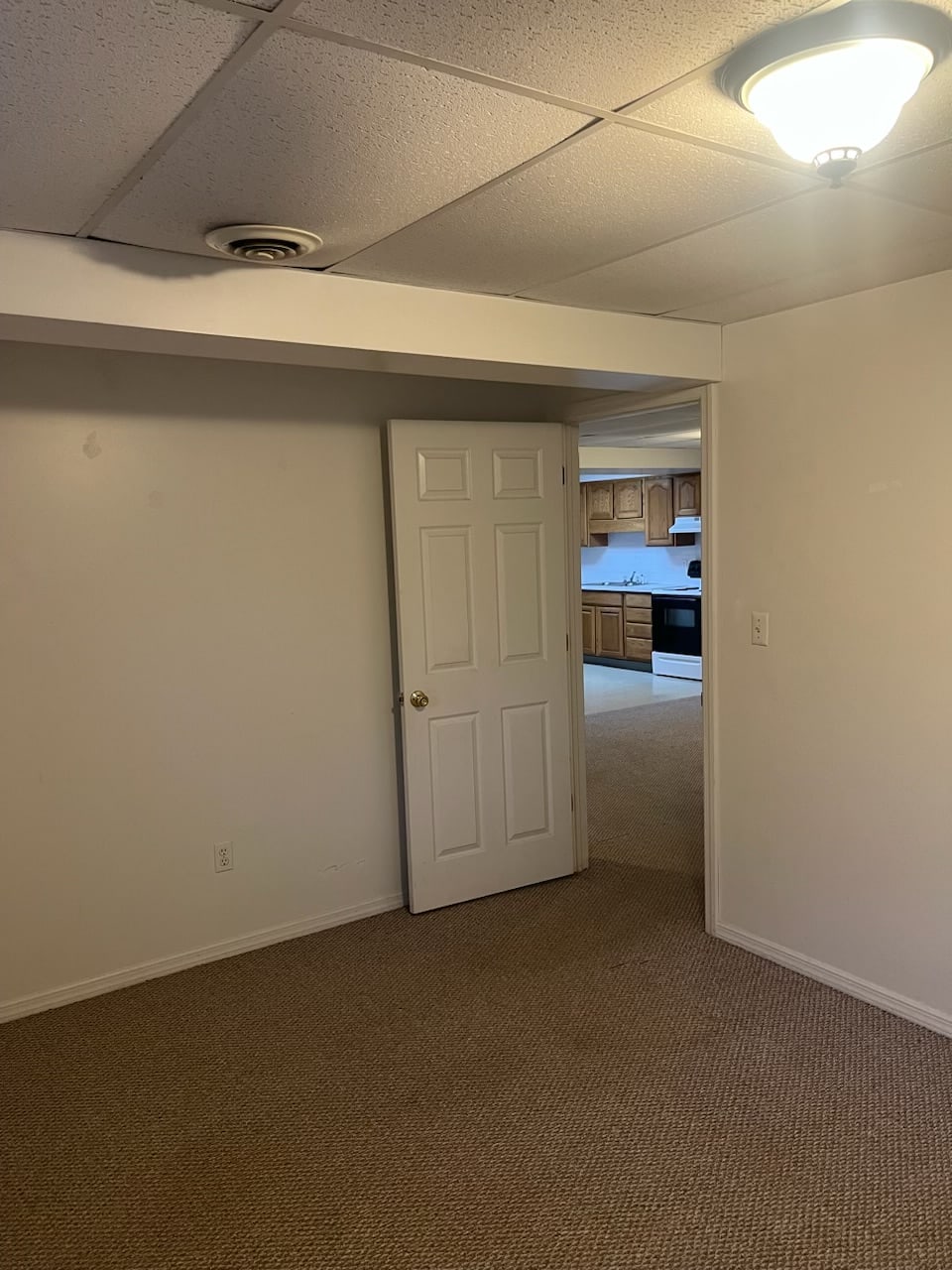 Lingle Street Apartment
