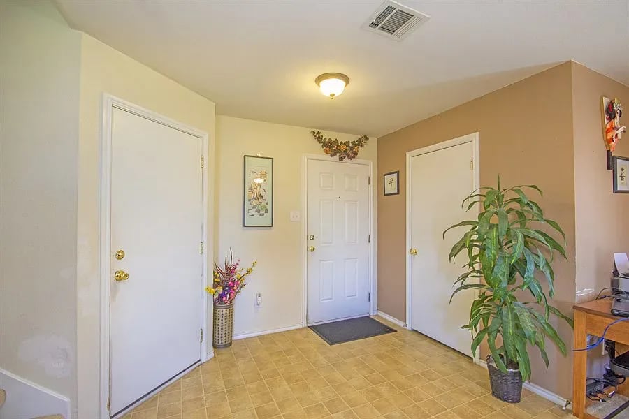 6924 Savanna Canyon Dr