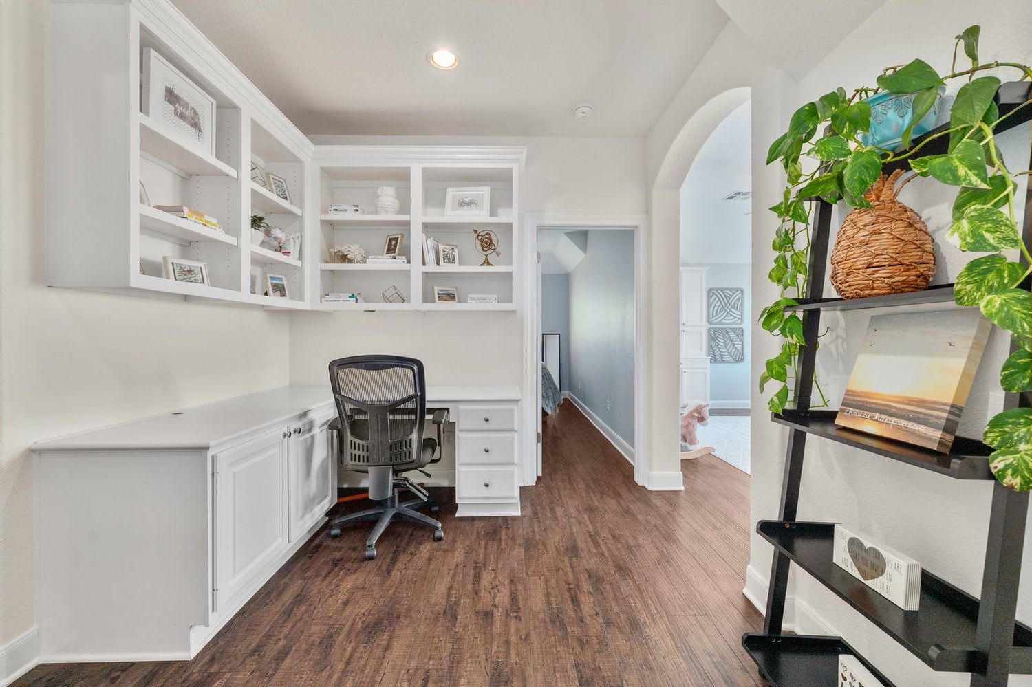 5805 Terravista Dr