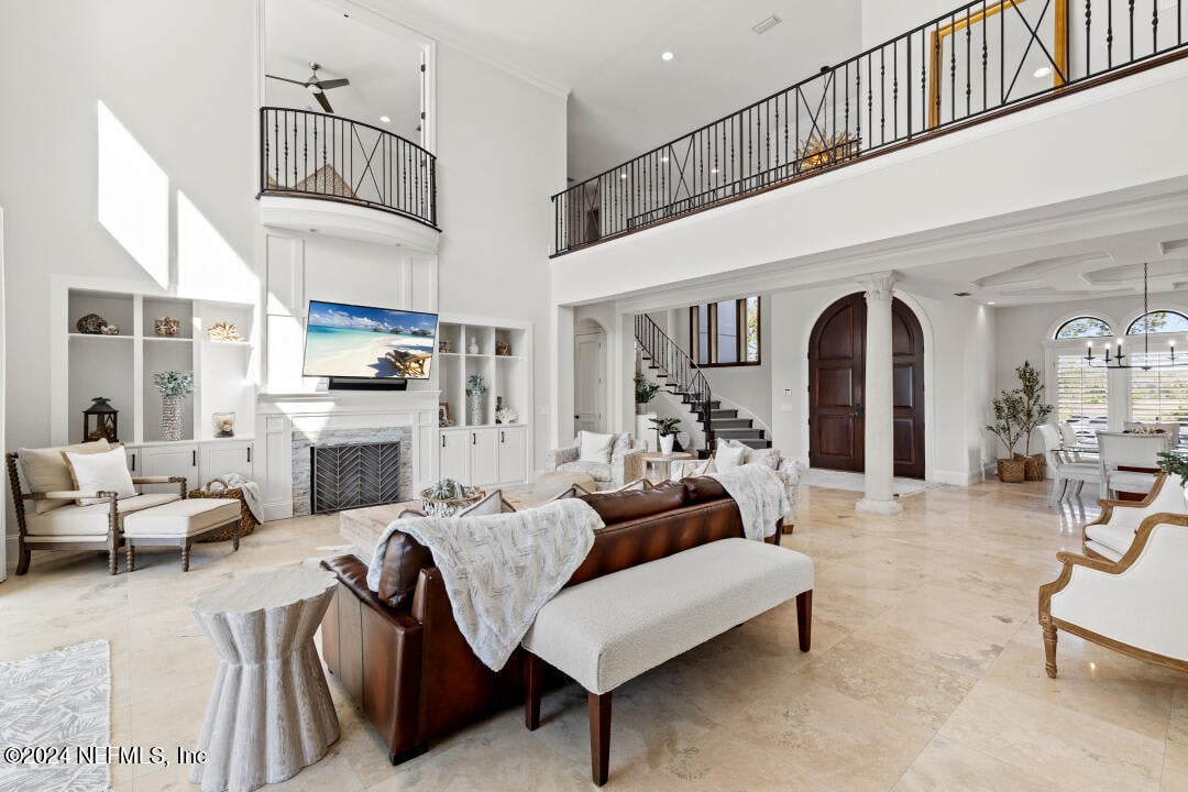 100 Harbourmaster Ct