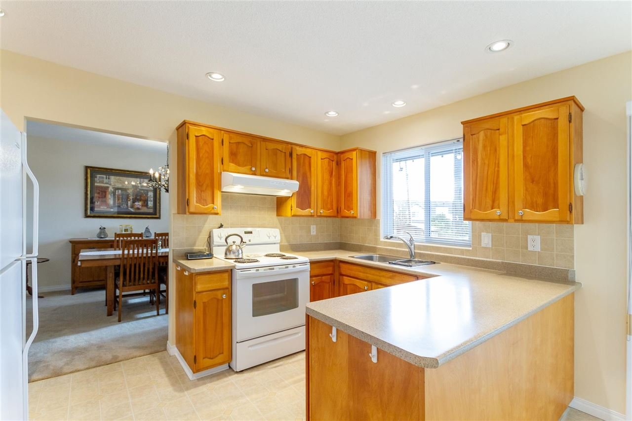 2947 Surf Cres