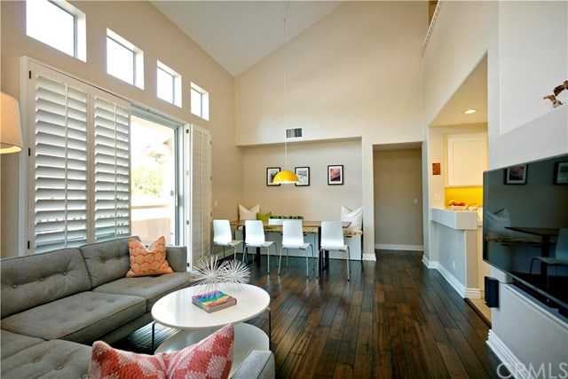 2654 Dunstan Drive
