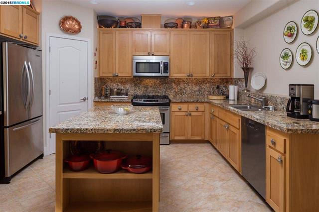 6053 Old Quarry Loop, Oakland, CA 94605