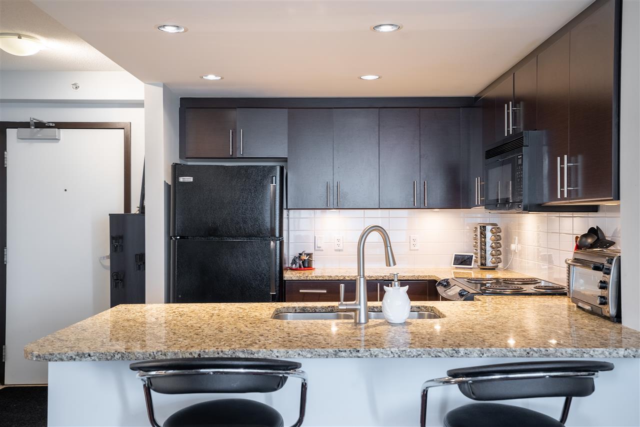805-555 Delestre Ave