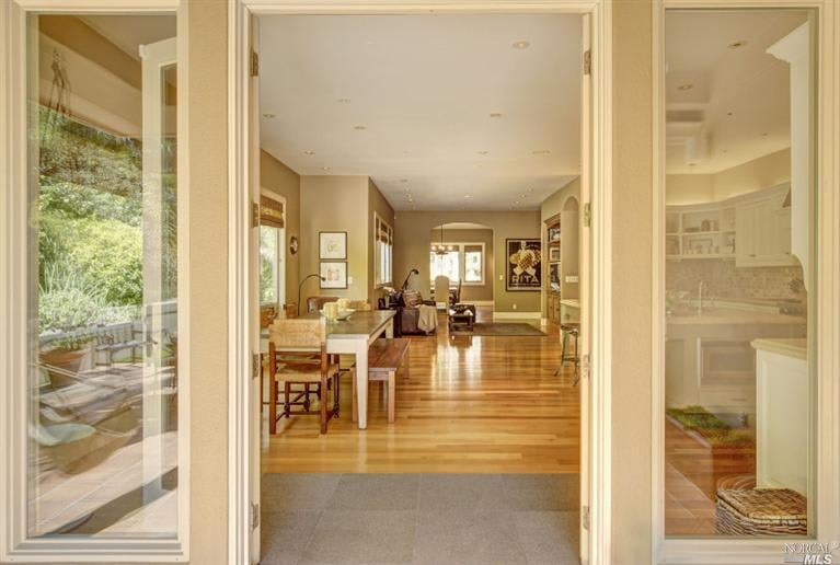 Luxurious Residence Featured in Several Magazines- Represented Buyer
