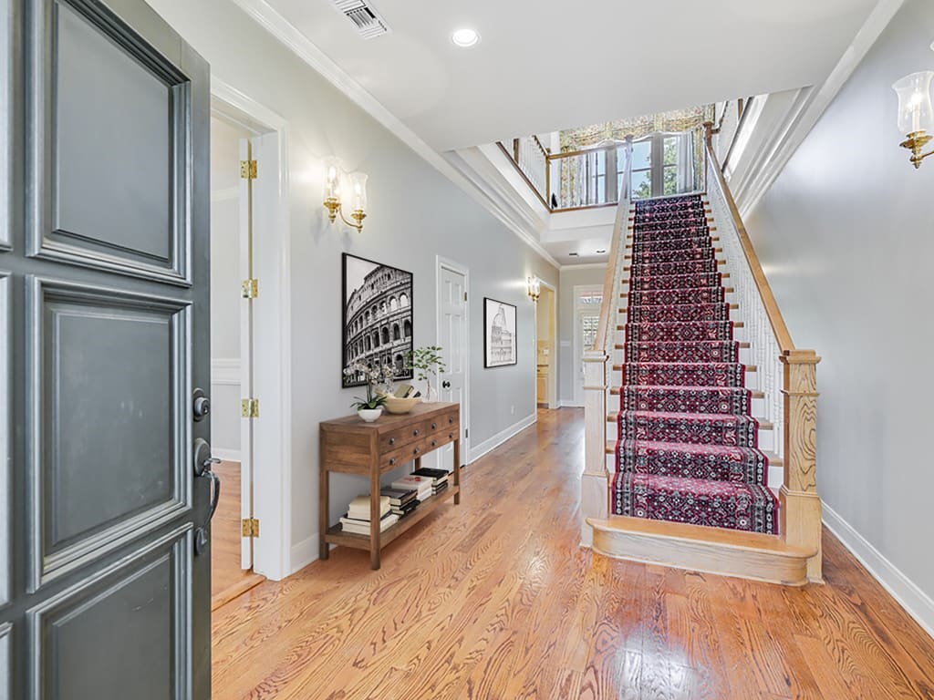 Virtually Staged Foyer