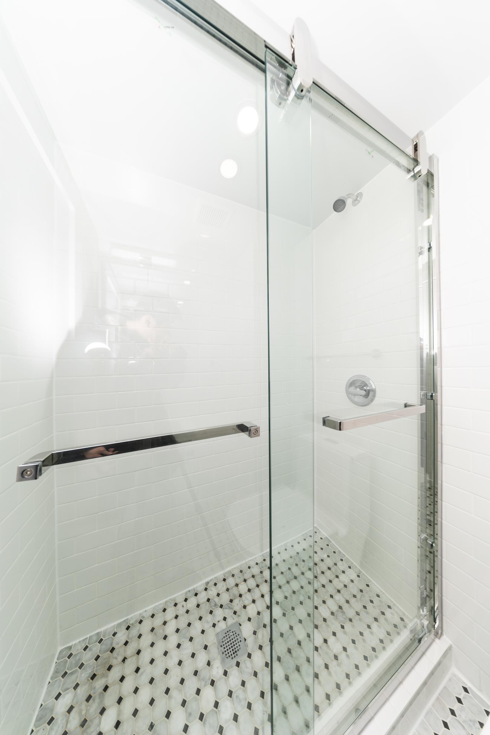 86 East 7th Street, Apt 5