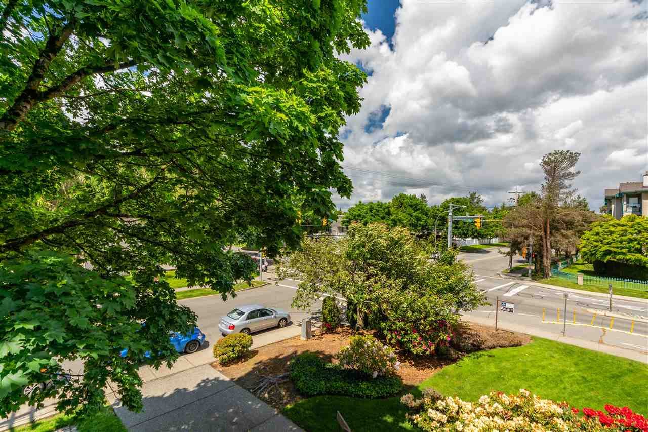 210-5294 204 St