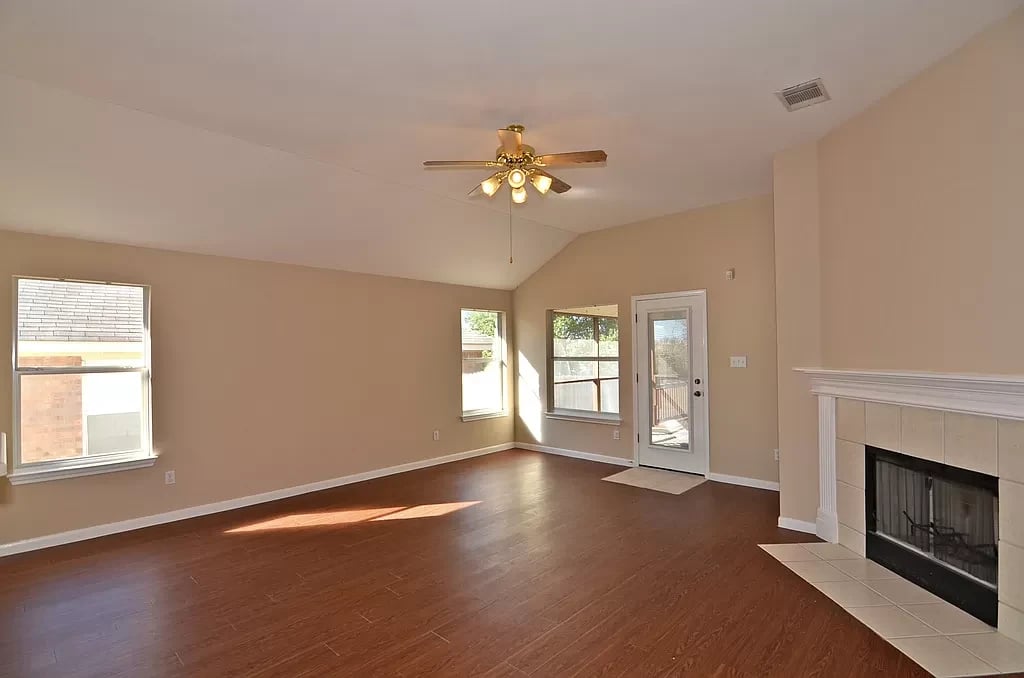 225 Chandler Crossing Trl