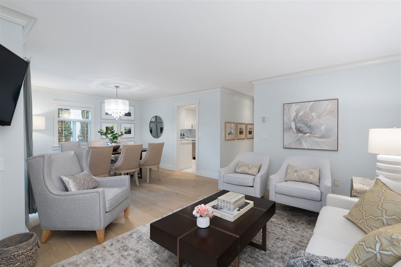 38-889 Tobruck Avenue, North Vancouver