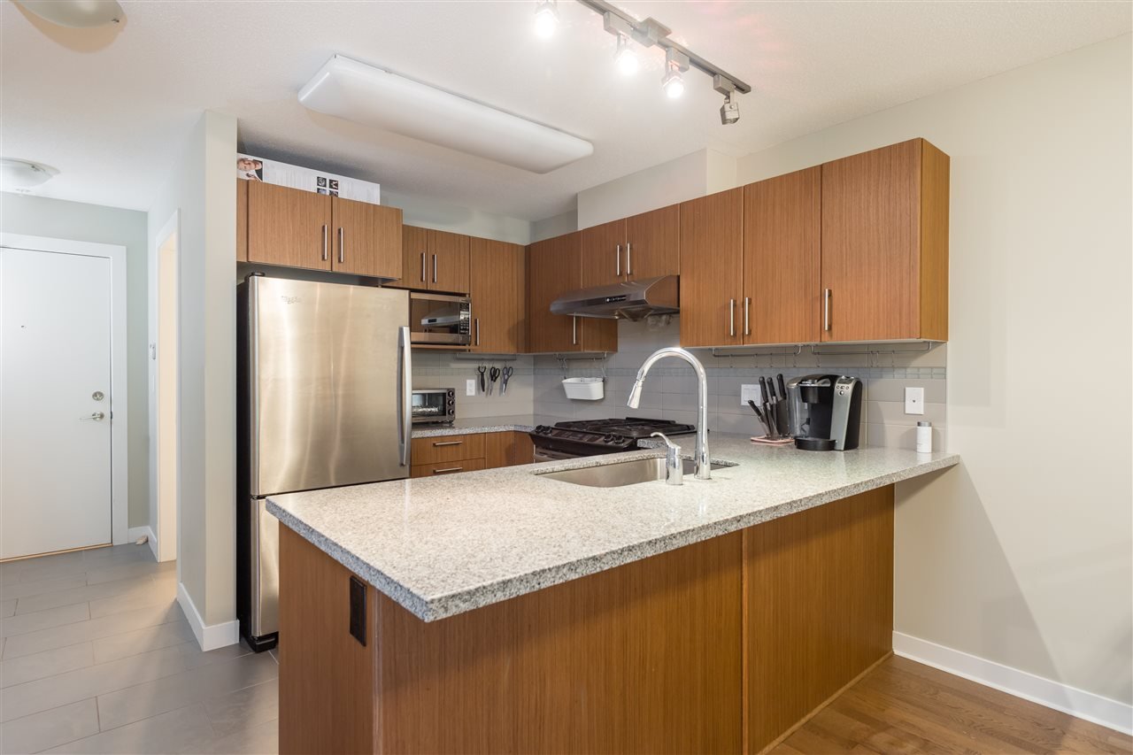 108-6828 Eckersley Rd