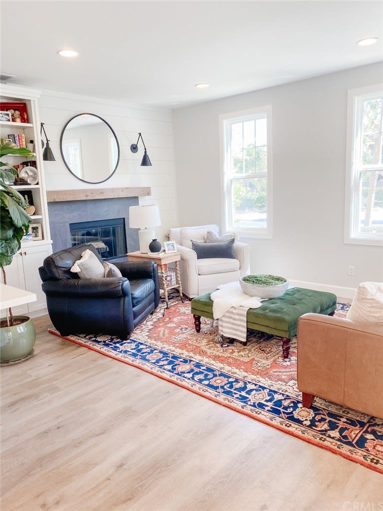 20 Conservatory Dr