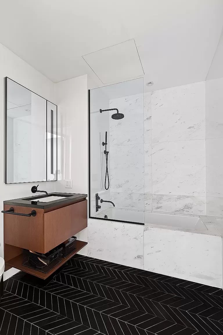 570 Broome Street #10A