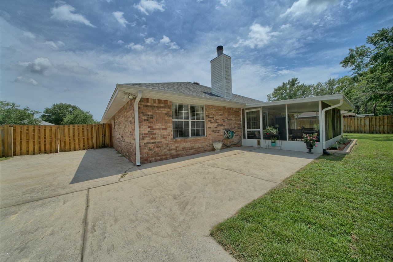 1416 DUNNETT Road