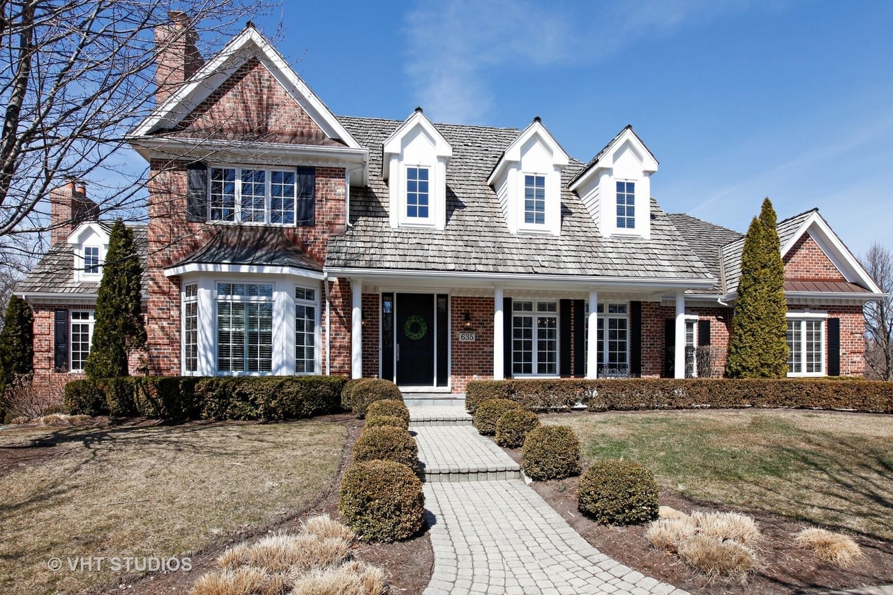 635 Grant Ct