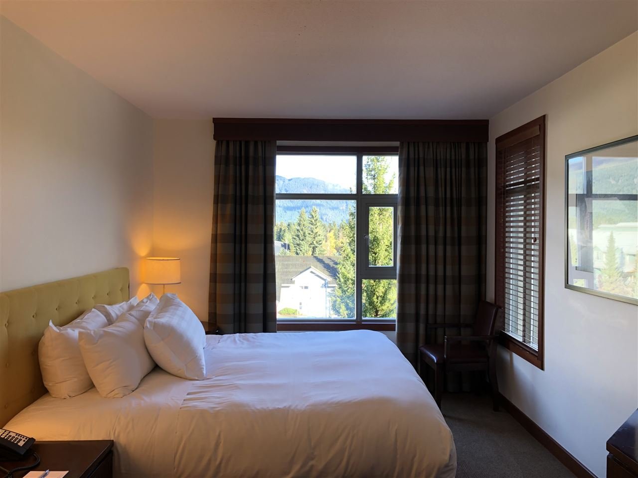4299 Blackcomb Wy