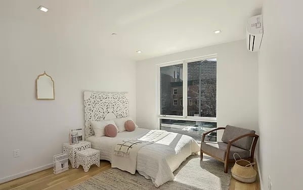Stuyvesant Heights Charm