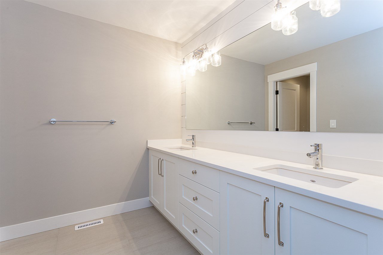 LT. 1-22176 88 Ave