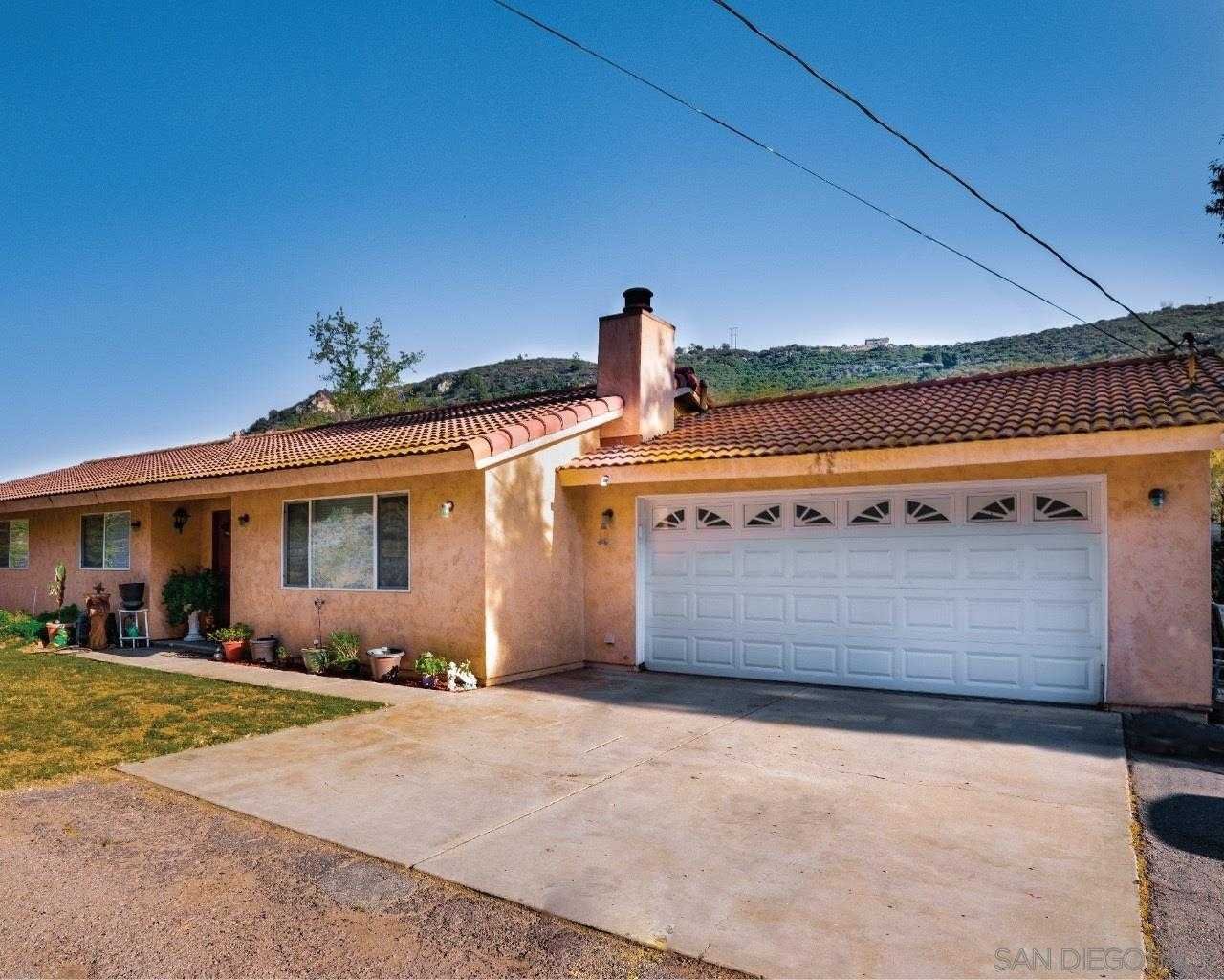 7275 Dehesa Rd