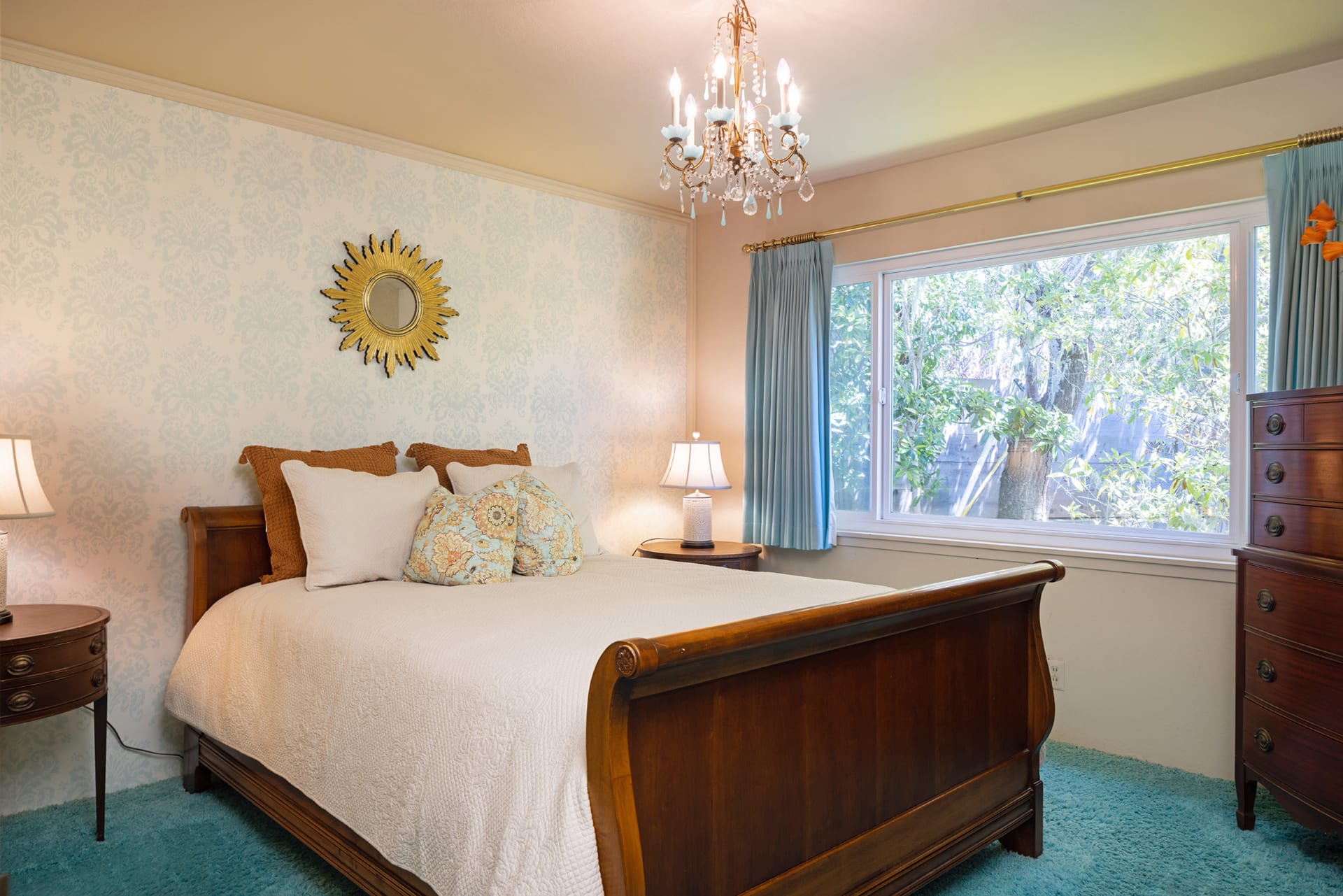 Pebble Beach Living - 1049 Rodeo Road
