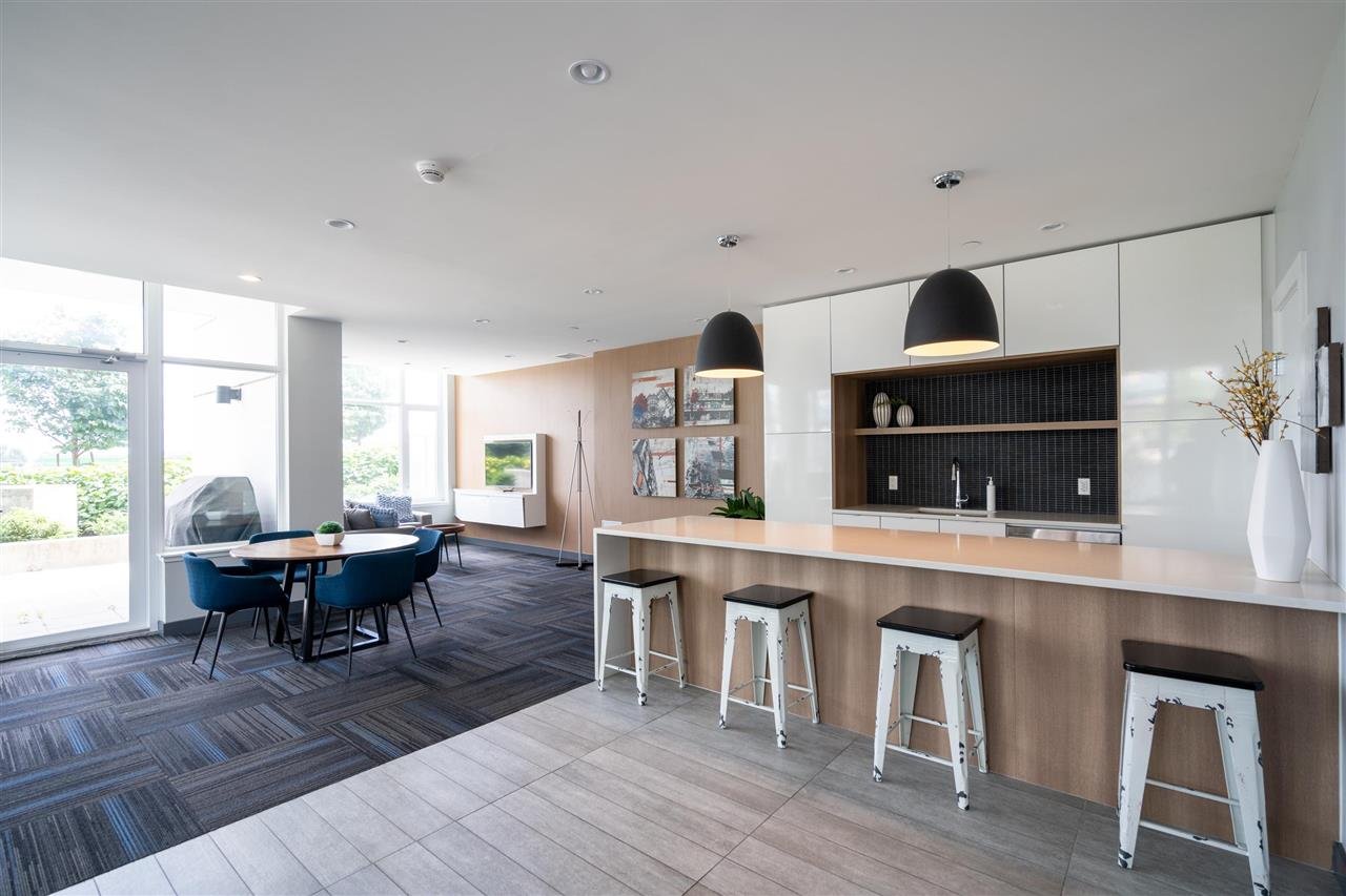 506-200 Nelson's Cres