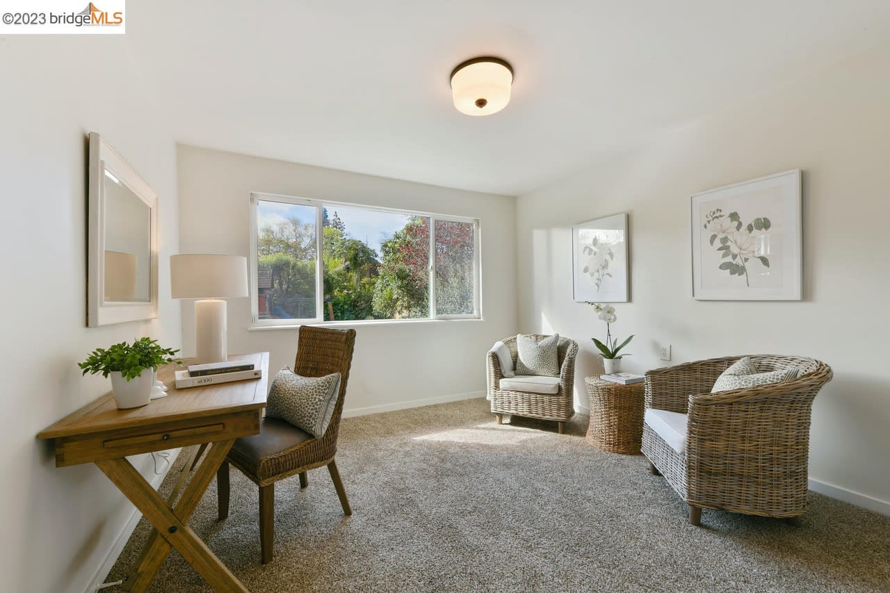 361 Alcatraz Ave
