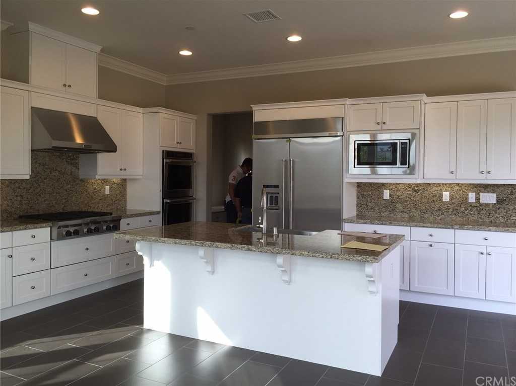 17 Bellflower