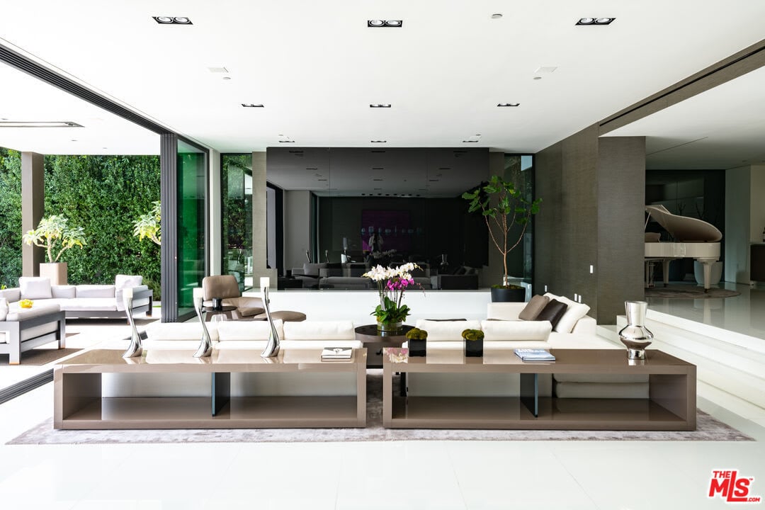 Estate Heights