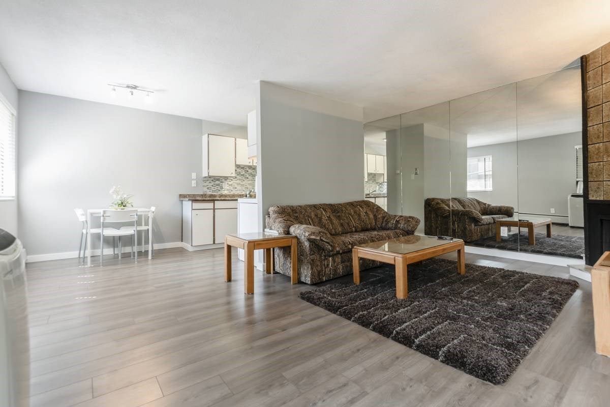 307-350 E 5th Ave
