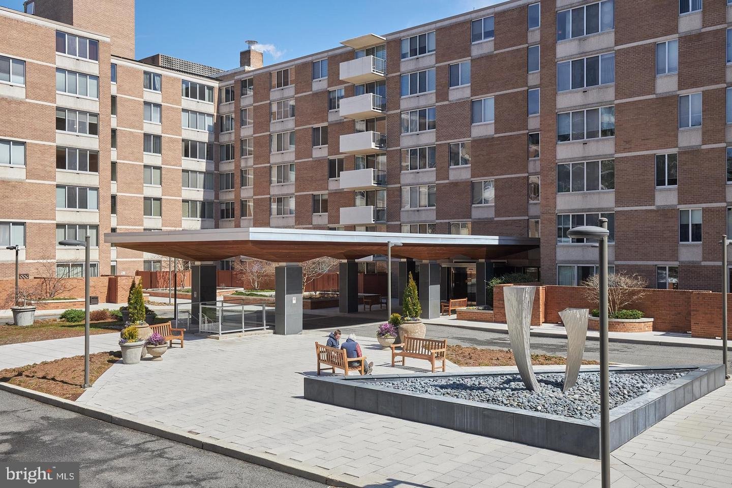 2939 Van Ness St NW, #732 Van Ness E Condominium