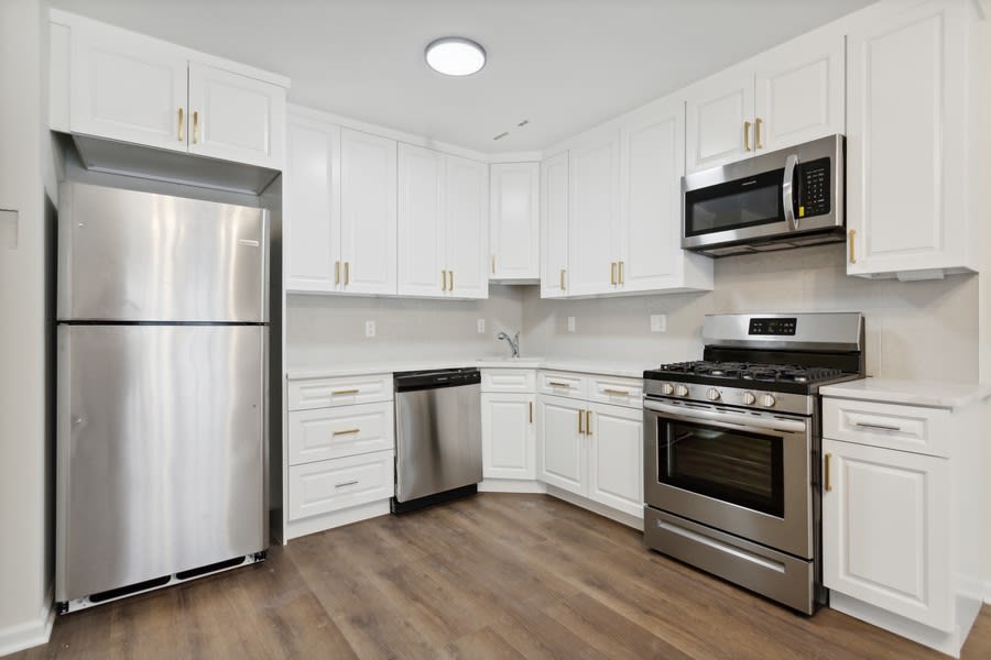 2015 Arthur Ave, #2