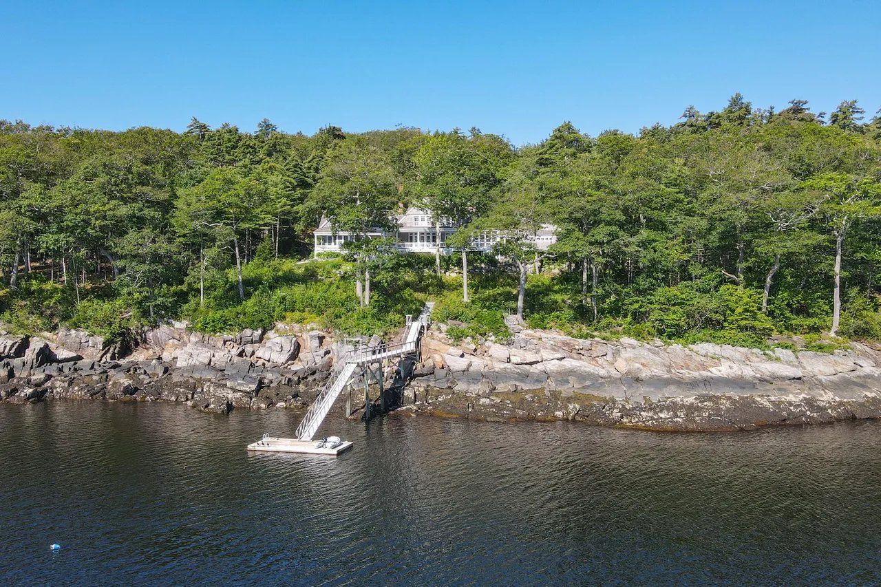 New Waterfront Listing! 17 Wildwood Lane, Rockport, Maine – $4,950,000