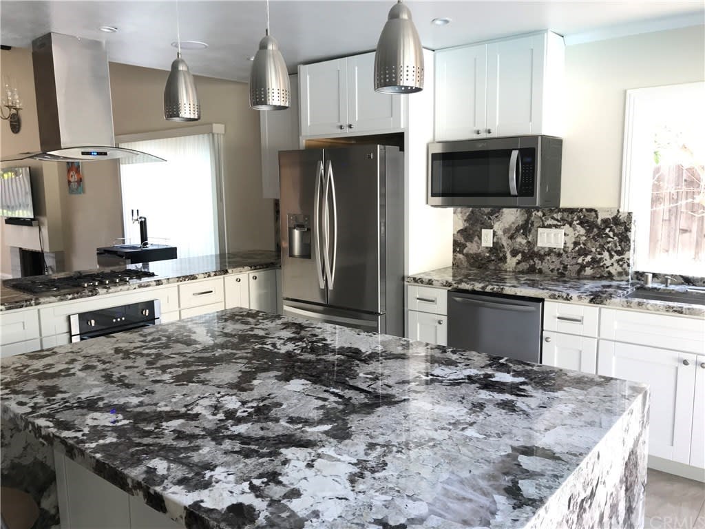 27015 Pinjara Cir