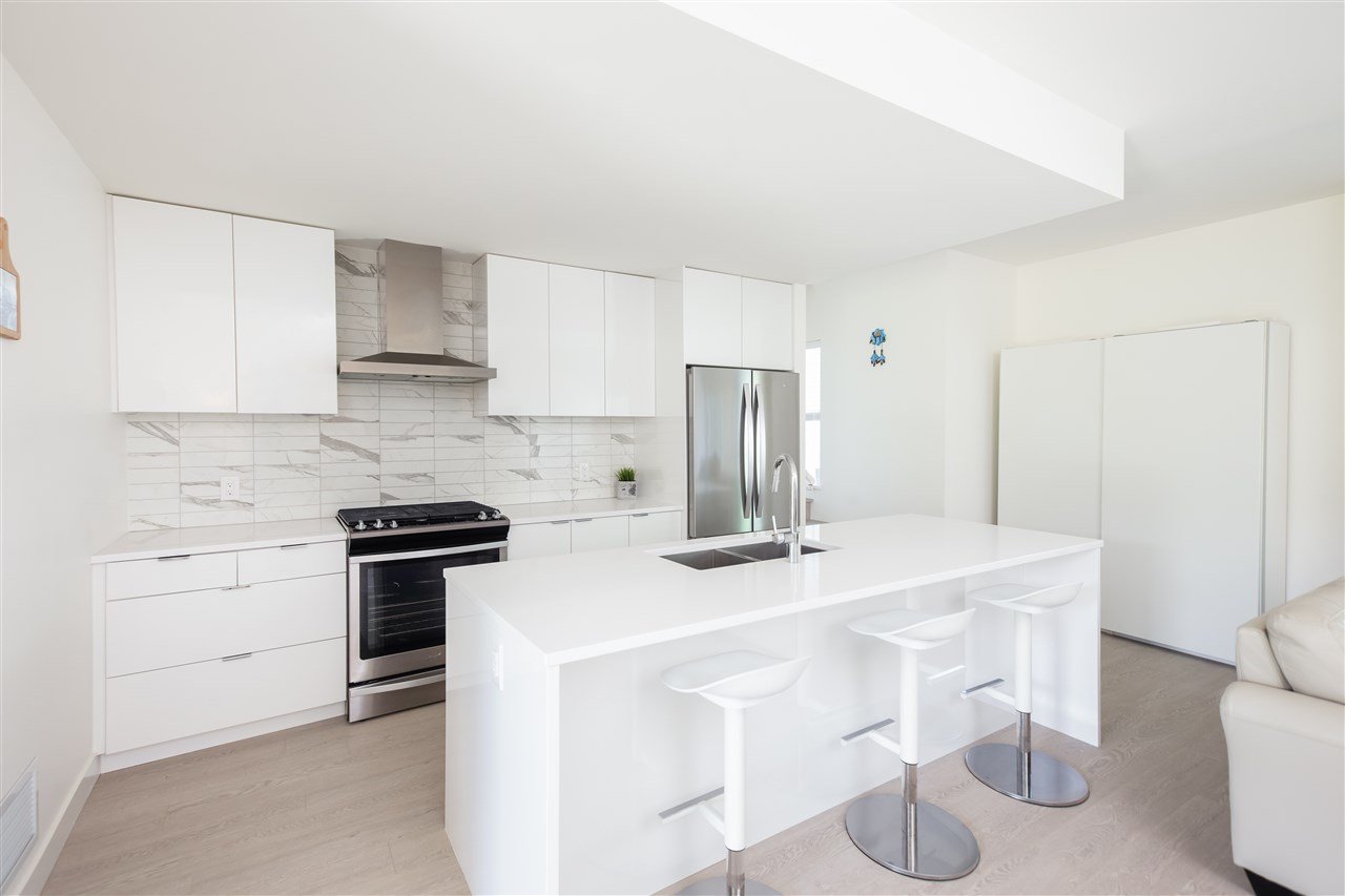38-3595 Salal Dr