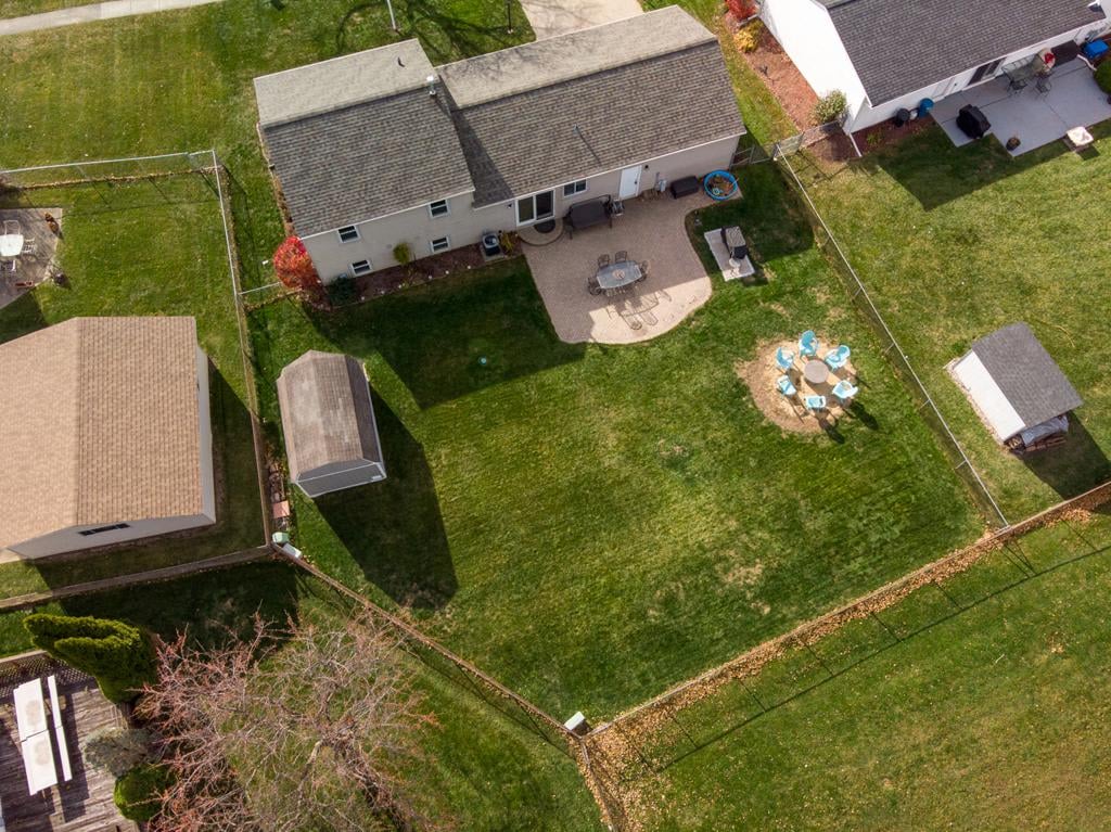 1502 Colwyn Dr