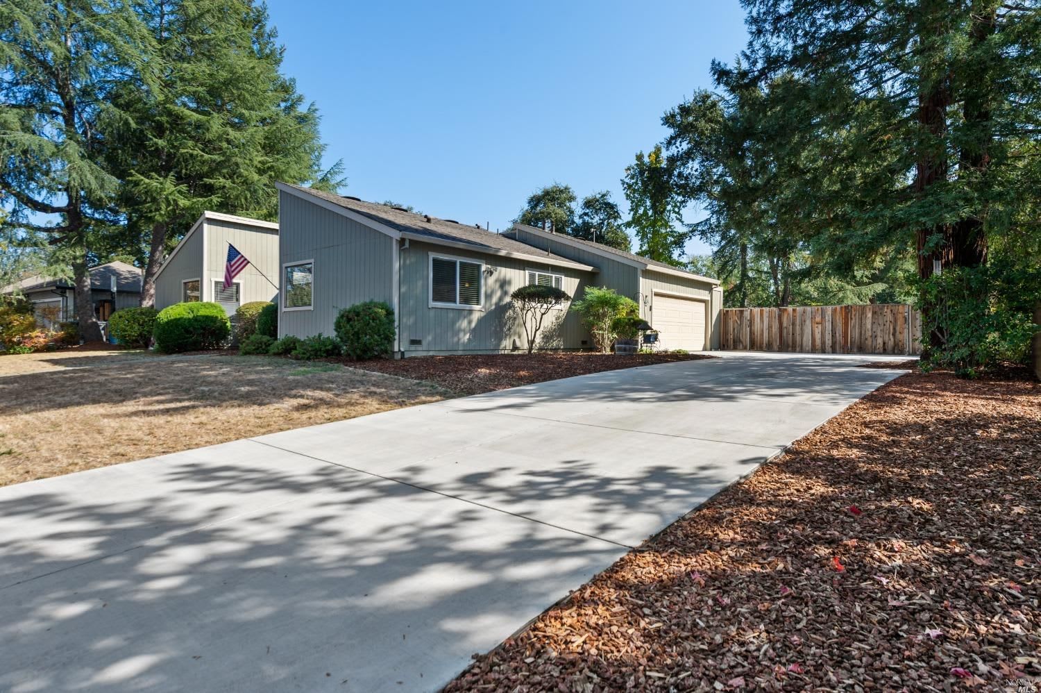 4712 Culebra Way