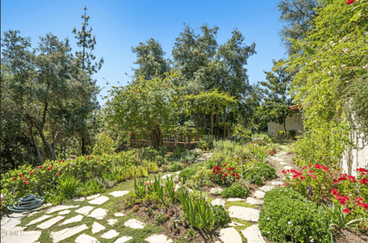 333 N San Rafael Ave