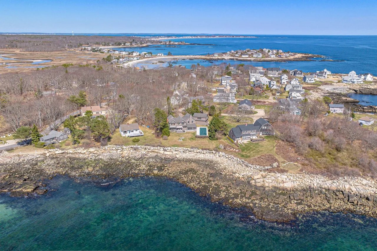 New Waterfront Listing! 4 Brackett Point Road, Biddeford, Maine – $3,500,000