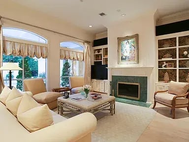 2203 Pineloch Dr