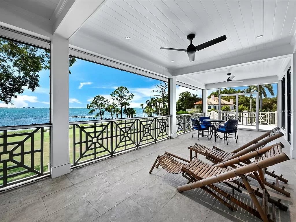 4223 Bay Shore Rd