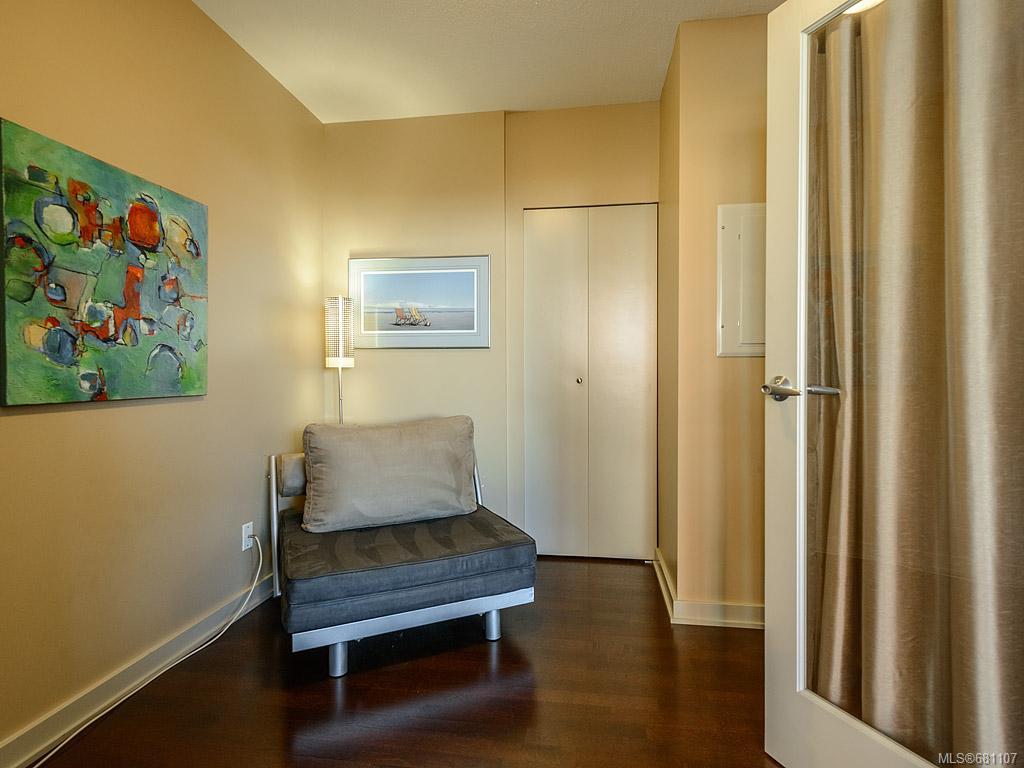 305-732 Cormorant St