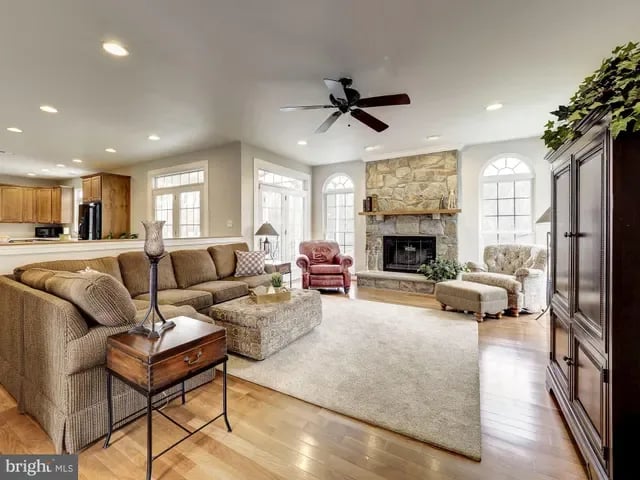 15242 BRIARCLIFF MANOR WAY