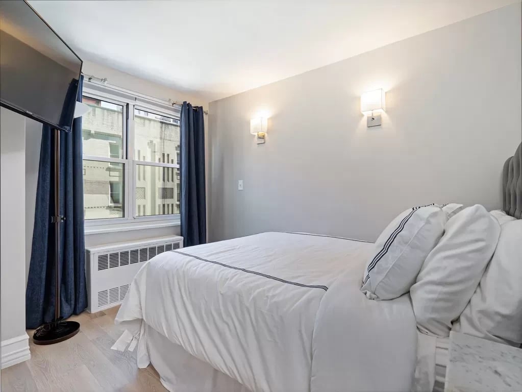 444 E 75th St #5-B