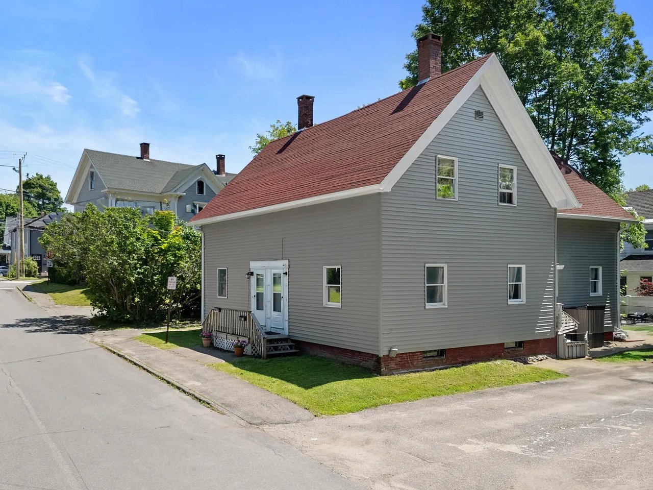 Newly Priced: 30 – 32 Granite Street, Rockland, ME 04841 – $494,000