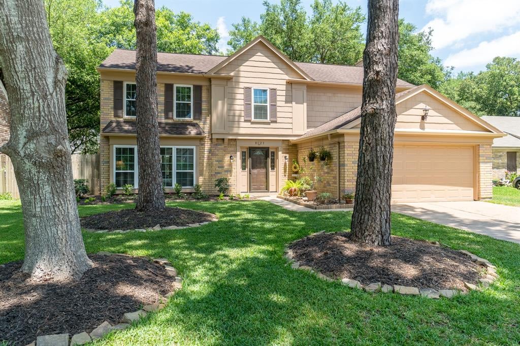 8123 SUNNY RIDGE DRIVE
