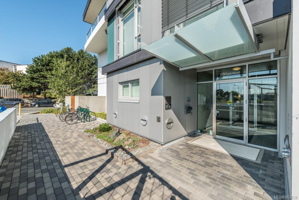 507-373 Tyee Rd