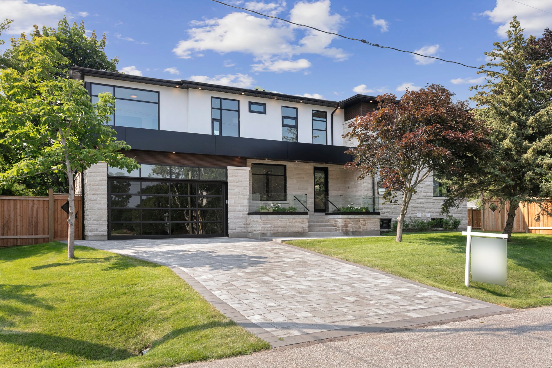 404 Seaton Dr