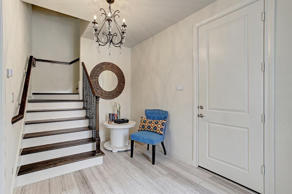 2704 ARABELLE GROVE